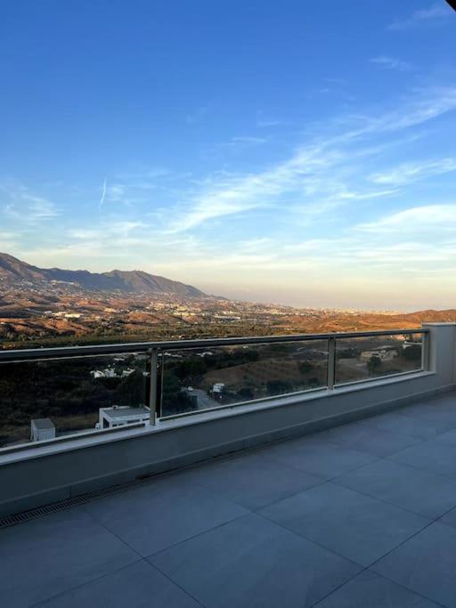 Luxury Penthouse With Sea View In La Cala Golf Resort La Cala De Mijas Bagian luar foto