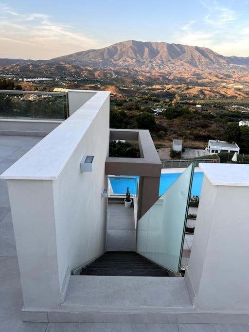 Luxury Penthouse With Sea View In La Cala Golf Resort La Cala De Mijas Bagian luar foto